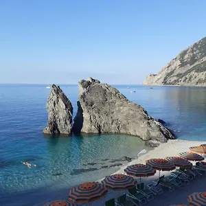 https://casa-acciughina.hotelitalianriviera.com