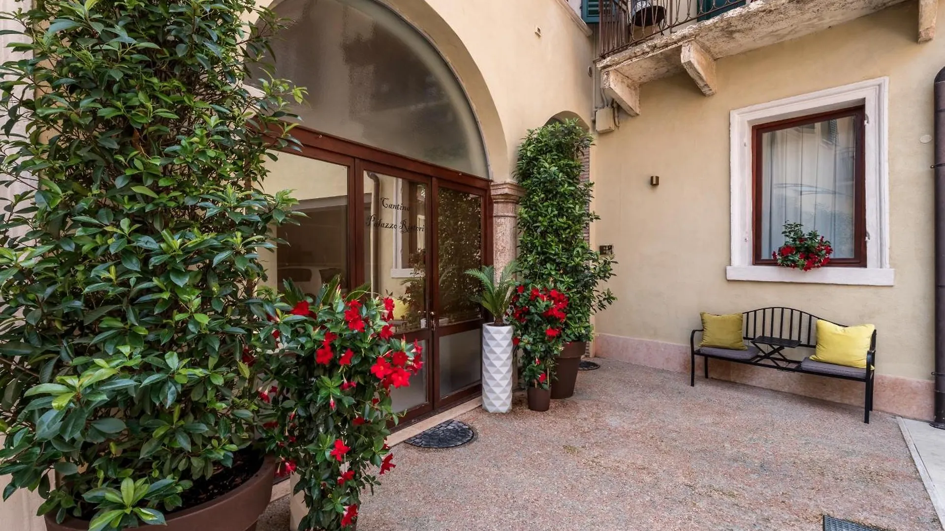 Palazzo Ristori Διαμέρισμα Βερόνα 0*,